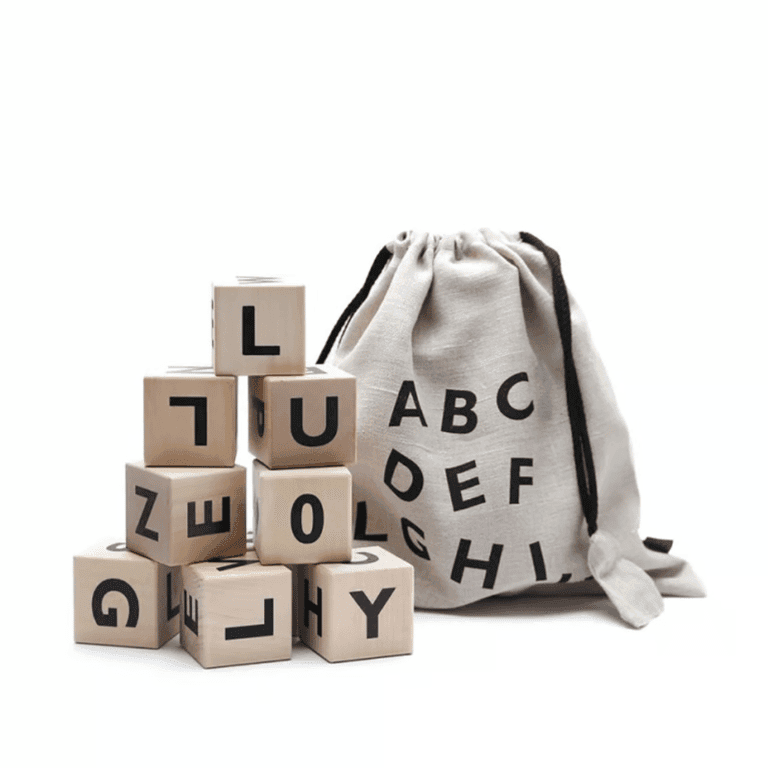 Ooh Noo Blocs Alphabet Noir
