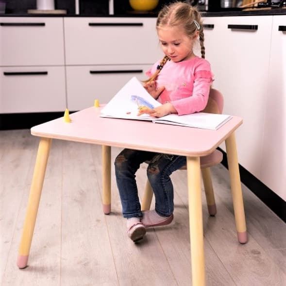 Family SCL Ensemble Table et Chaise Lapin Rose