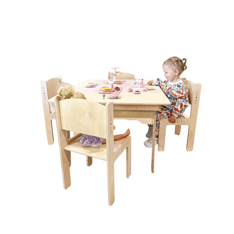 Bush Acres Table and Chair Set of 4 Matilda