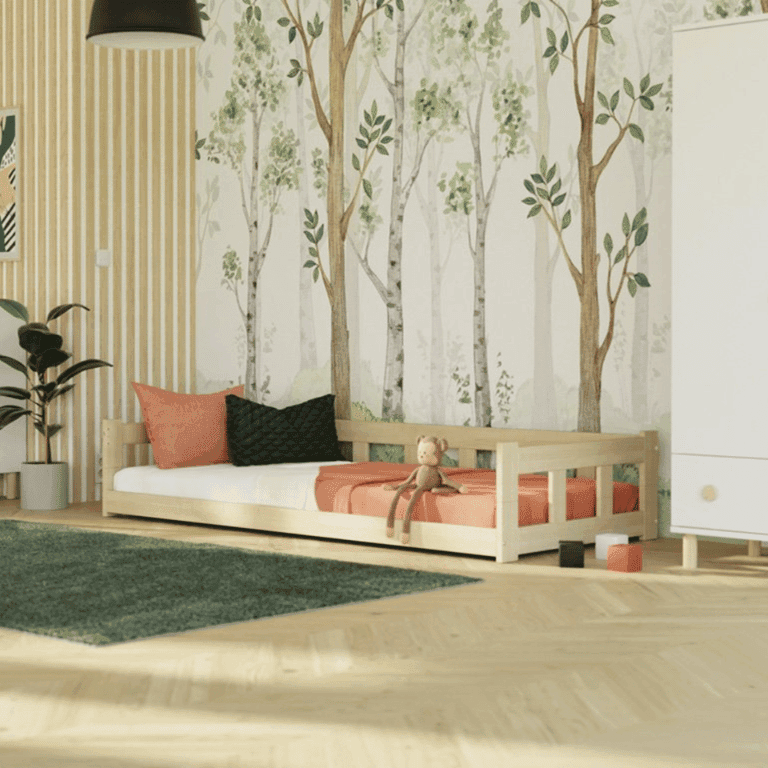Benlemi Lit Simple Bas avec Clôture et Paroi Latérale Non Verni 80x160 CM