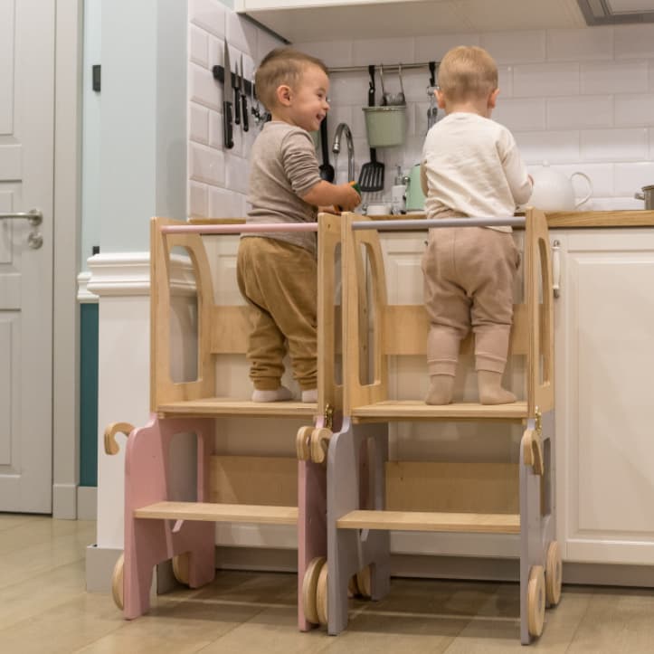 Family SCL Trolley Toddler Tower Natural Pink