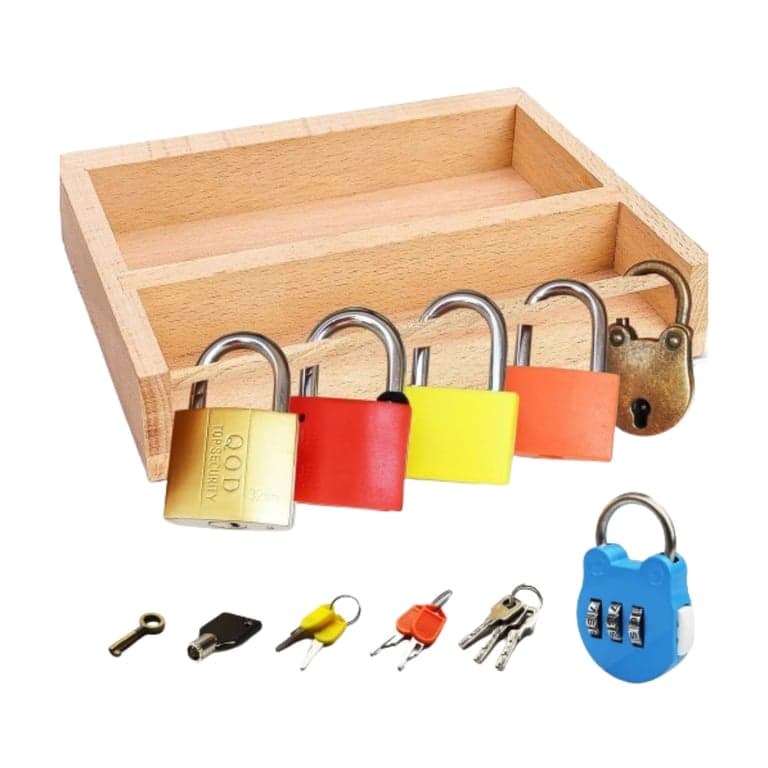 Inslat Lock and Key Toy Set 6 Colorful Locks