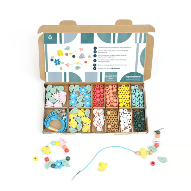 Cotton Twist Fabriquez vos Propres Bracelets: Fleurs Sauvages